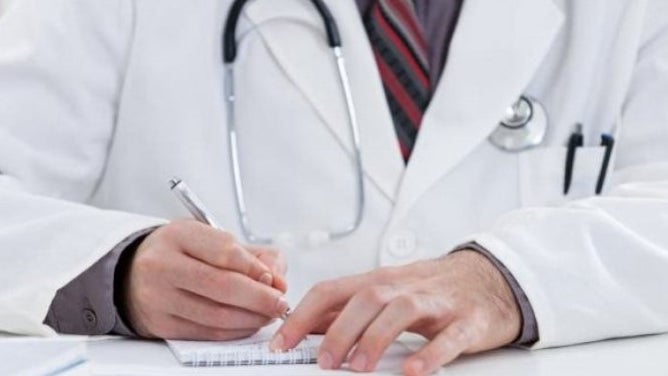 Médicos alertam para «caos absoluto» nos centros de saúde