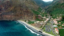 Imagem de Regularização da ribeira da Madalena do Mar vai custar 7 milhões de euros