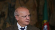 Imagem de Funcionários consulares vão pagar menos IRS