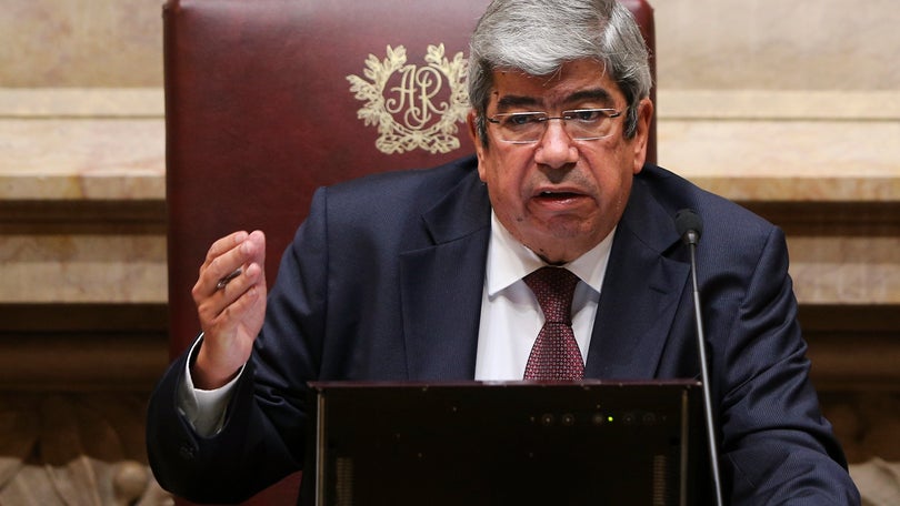 Imagem de Ferro Rodrigues diz que autonomia da Madeira `muito se deve` a Emanuel Rodrigues