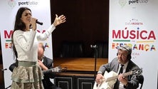 Imagem de Cuca Roseta cantou no hospital  (vídeo)