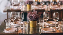 Imagem de Covid-19: Bares da Madeira fecham às 21:00 e restaurantes às 23:00