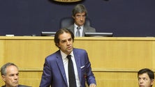 Imagem de Relação entre a Madeira e a República “paralisada”