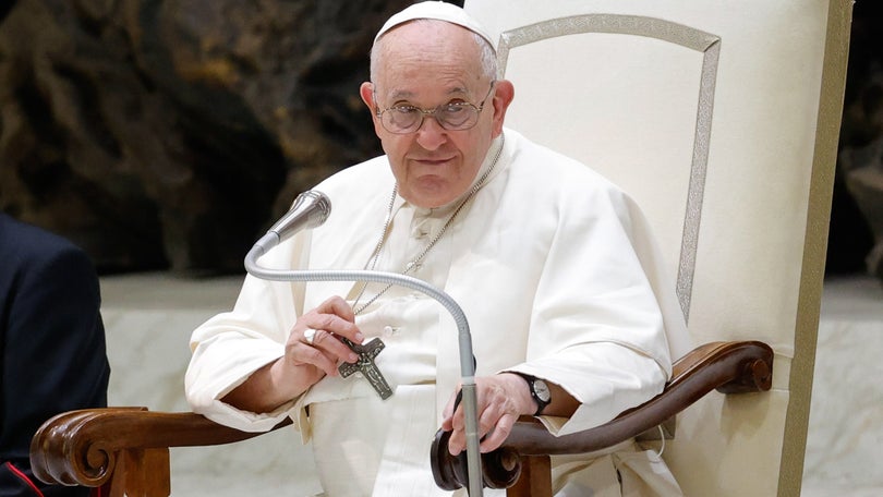 Imagem de Papa Francisco diz que Portugal mostrou que é possível alternativa à guerra