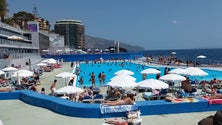 Imagem de Mais de 200 mil pessoas já frequentaram este ano os complexos da Frente Mar (áudio)