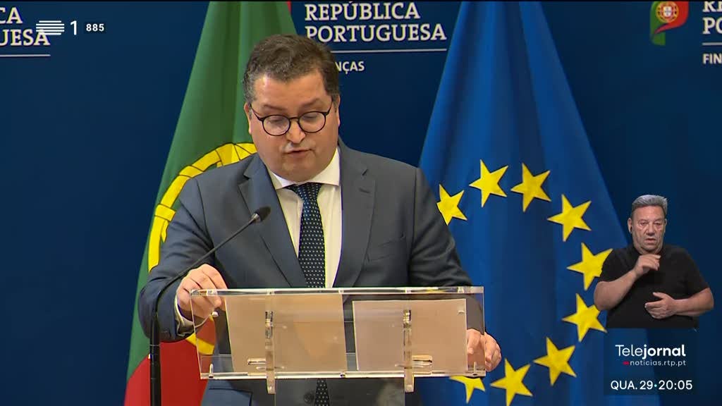 Imagem de Estado arrecada 1,7 mil milhões de euros com venda do Novo Banco