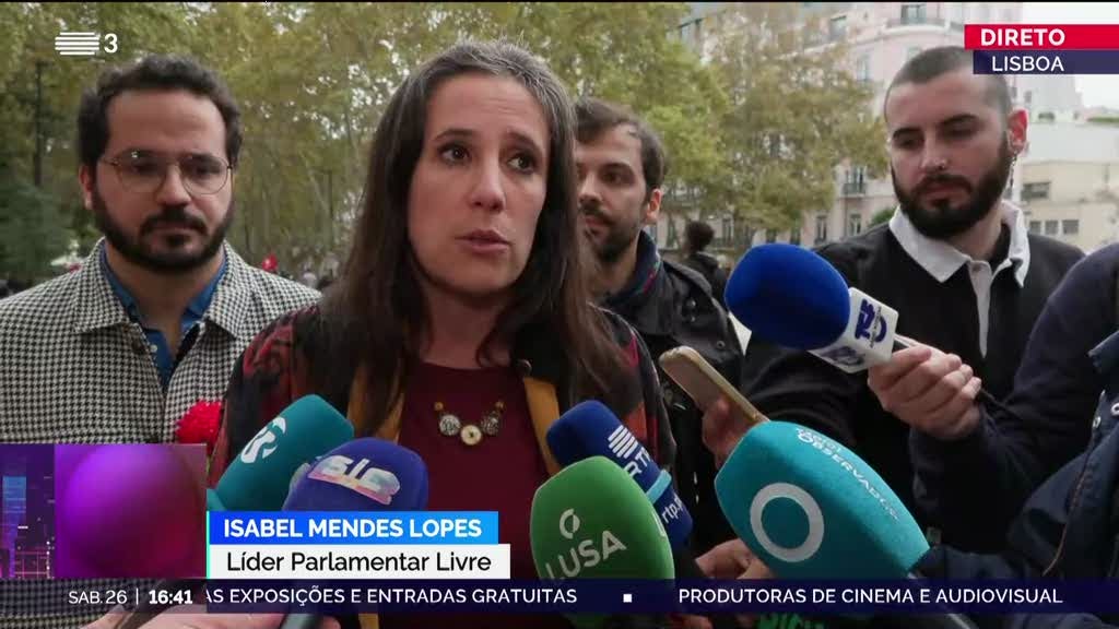 Livre marca presença na manifestação e alerta para perigo do discurso de ódio