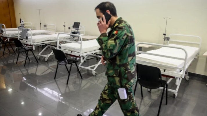 Imagem de Forças Armadas têm 323 militares em inquéritos epidemiológicos