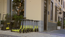 Imagem de Câmara  prepara multas contra abusos das trotinetes  (vídeo)