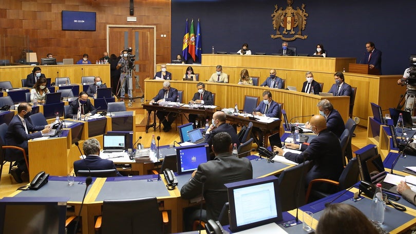 Covid-19: Madeira terá de encontrar alternativa económica  se Estado não assumir obrigações, diz Albuquerque