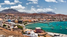 Imagem de Cabo Verde com 10 milhões para vacinar 130 mil pessoas