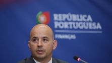 Imagem de Défice das administrações públicas sobe
