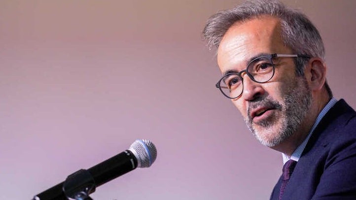 Imagem de Paulo Rangel não quer governo «a meias» com o PS