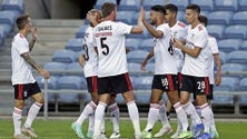 Benfica vence campeão francês Lille