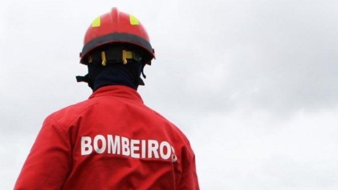 Imagem de Incêndios no Campanário mobilizaram bombeiros