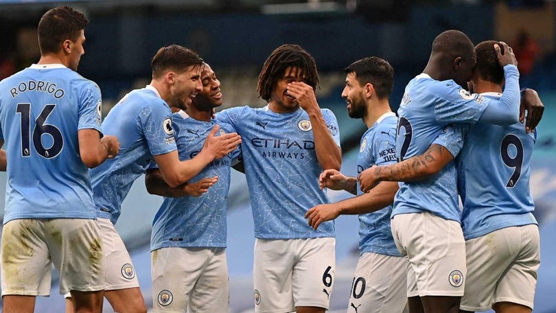 Imagem de Manchester City  sagra-se tricampeão inglês