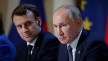 Imagem de Macron volta a falar hoje com Putin com evacuação de Mariupol na agenda