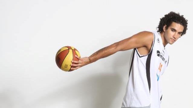 Imagem de Bruno Cavalcante volta a defender a camisola do CAB