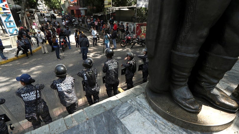 Imagem de Nicolás Maduro ordena a criação de `quadrilhas de paz` em todo o país