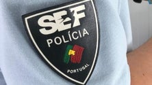 Imagem de SEF detém 16 passageiros com documentos falsos em aeroportos nacionais