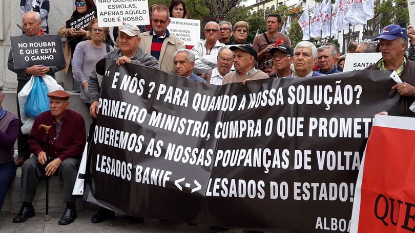 Imagem de Lesados do Banif manifestam-se hoje em Lisboa e no Funchal