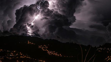 Imagem de Madeira vai ter quatro detetores de trovoadas