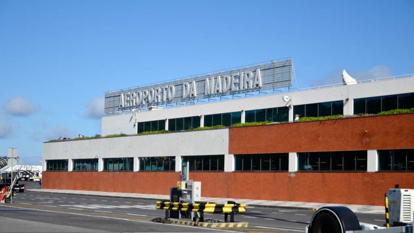 Imagem de Vento faz divergir dois aviões do Aeroporto da Madeira
