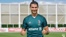 Imagem de Cristiano Ronaldo é o primeiro jogador a atingir 885 milhões de euros da história do futebol