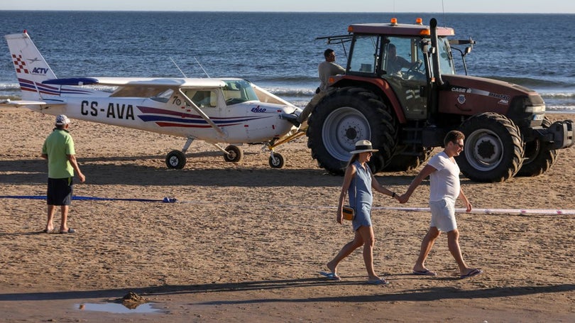 Imagem de Piloto instrutor que aterrou de emergência vai a julgamento