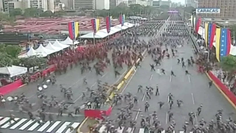 Sete feridos em atentado que visava Maduro