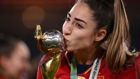 Heroína espanhola perdeu o pai antes da final