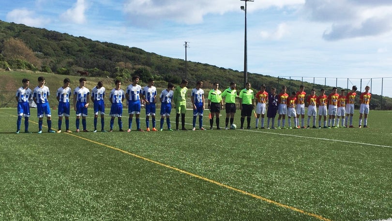 Imagem de Troféu adiado nos descontos