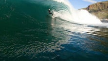 Imagem de Governo da Madeira garante Surf sem taxas