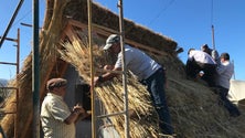 Imagem de Santana recupera casas de colmo (vídeo)