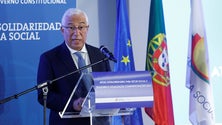 Imagem de Mau tempo: Costa ainda sem visitas previstas e afirma que não tem o dom da ubiquidade
