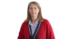 Imagem de Teresa Espírito Santo vence eleições na Ordem dos Enfermeiros (áudio)