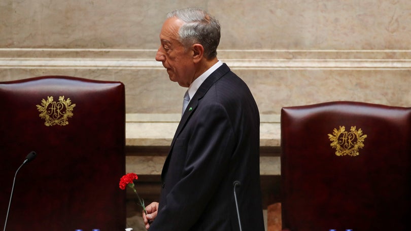 Imagem de Presidente quer debates e conferências nas escolas sobre a censura