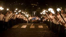 Imagem de Milhares de fiéis acompanharam a procissão do Senhor dos Milagres
