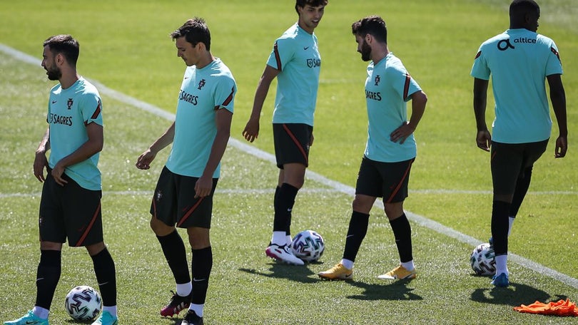Imagem de Palhinha e Rafa titulares por Portugal