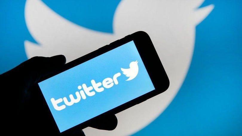Imagem de Twitter reforça exigências para a atribuição de contas de confiança