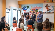 Imagem de Escola de Bairro já arrancou para 57 formandos (Vídeo)