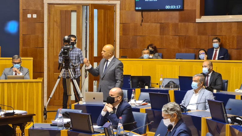 Imagem de Cafôfo diz que Orçamento Regional para 2021 é «uma desilusão»
