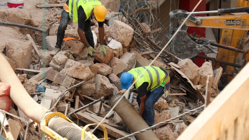 Imagem de Beirute/Explosões: Terminam as buscas por possíveis sobreviventes após sinal ter reacendido a esperança