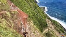 Imagem de Aberta estrada para a Fajã João Dias (Vídeo)