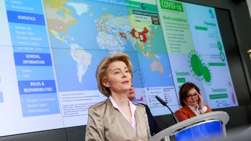 Imagem de Covid-19. Comissão Europeia criou equipa oficial de resposta à nova pneumonia viral