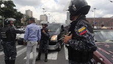 Imagem de Mais de 100 polícias venezuelanos detidos por tráfico de droga