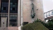 Imagem de Médico condenado a seis anos de prisão em Ponta Delgada
