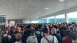 Imagem de Plenário do SEF causa caos no aeroporto