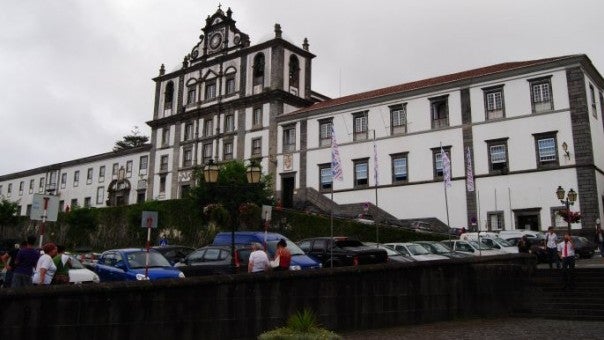 Imagem de PS aprova sozinho o orçamento da câmara da Horta (Vídeo)