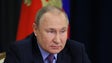 Imagem de Putin reconhece dificuldades e determina aumento do salário mínimo e pensões em 10%